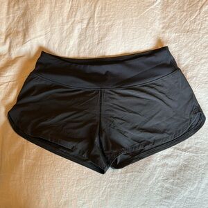 Women’s Vuori athletic short